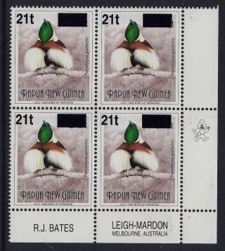 1993 Png 2nd Thick Overprint 21t On 90t With Imprint & 1 Kapul Block Of 4 photo