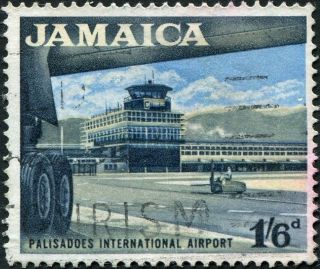 Jamaica 1964 - 8 1s6d Black,  Light Blue And Buff Sg227 Cv £0.  15 Uh P&p photo