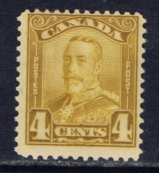 Canada 152 (1) 1929 4 Cent Bistre George V Scroll Mlh Cv$40.  00 photo