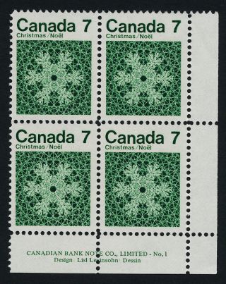 Canada 555 Br Block Plate 1 Christmas,  Snowflakes photo