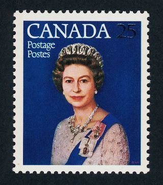 Canada 704 Queen Elizabeth Ii,  25th Anniv photo