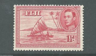 Fiji - 1942 - Sg252b - P14.  00 - Die 2 - Cv £ 26.  00 - Mounted photo