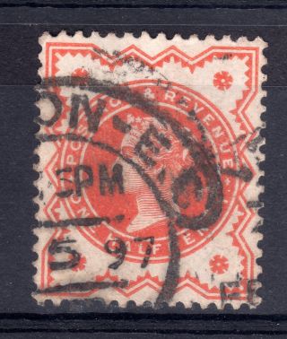 Gb = Town/village Cancel.  On Qv Stamp,  `london E.  C` Hooded Single Ring.  (b1a) photo