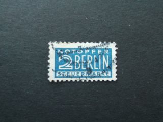 A Tiny Stamp From Germany,  2 Berlin Steuermarke, photo