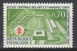 France 1969 Mi 1685 Sc 1258 School Of Arts & Honey Bee Insect Bees photo