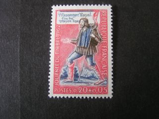 France,  Scott B357,  25c+10c.  Value Semi - Postal 1961 Red Cross Issue photo