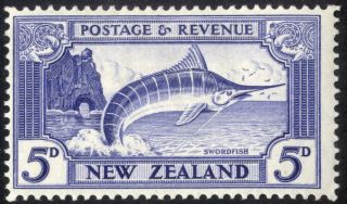 Zealand - Sg 584 - 1936 - 42 - 5d.  Ultramarine - Mounted Mint/mint Hinged photo