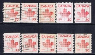 Canada 950 (1) 1982 30 Cent Red Stylized Maple Leaf Coil 10 photo