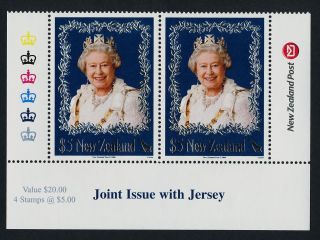 Zealand 2068 Pair Queen Elizabeth 80th Birthday,  Flag,  Map photo