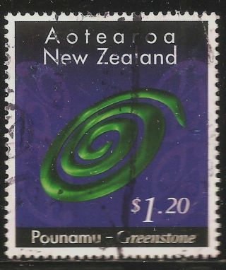 1996 Zealand: Scott 1332 - Maori Crafts ($1.  20 Value) - Postally photo