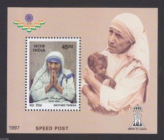 India 1997 Mother Teresa With Child M/s 62556 photo