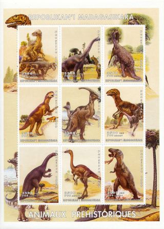 Madagaskar - 1999 - Pre - Historic Fauna - Dinosaurs S/s - photo