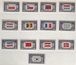 Us - 909 - 921 - Overrun Countries Flags - 1943 - 44 - B3482 photo