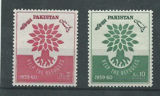Pakistan - 1960 - Sg112 & Sg113 - Cv £ 0.  50 - Mounted photo