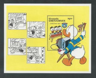 Grenada Grenadines 636 Disney Christmas 1984,  Donald Duck Souvenir Sheet photo