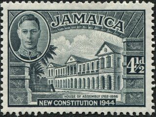Jamaica 1945 - 6 (kgvi) 4 1/2d Slate Sg137 Cv £0.  60 F Mh Postage photo