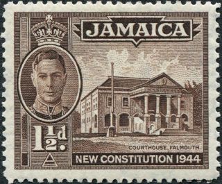 Jamaica 1945 - 6 (kgvi) 1 1/2d Sepia Sg134 Cv £0.  30 F Mh Postage photo