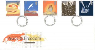 2 May 1995 Peace And Freedom Royal Mail First Day Cover Taunton Fdi photo