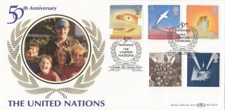 (31301) Gb Benham Fdc Peace And Freedom / United Nations - London Sw1 2 May 1995 photo