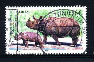 B615 Germany 2001 Sg3054 110pf Rhinoceros With Young photo
