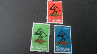 Singapore 1968 Sg 98 - 100 National Day - - - Post - - - photo
