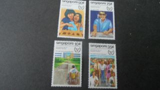 Singapore 1981 Sg 407 - 410 Year For Disabled - - - Post - - - photo