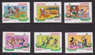 Lesotho - Sc 412 - 17 - Disney Characters - Christmas ' 83 photo