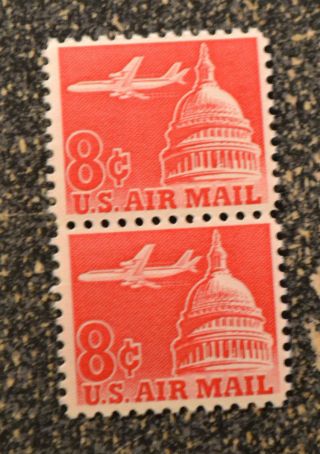 1961us C64 8c Air Mail - Airliner Capitol Dome Vertical Pair Nh photo
