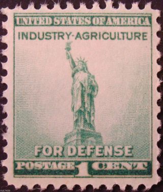 Stamp Us 1c Defense - Statue Of Liberty,  Cat.  899 Nh/og photo