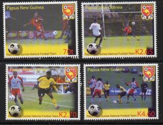 Papua Guinea Sg1038/41 2004 Centenary Of Fifa photo