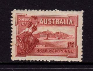 Australia 1927,  Sc 94 Sg 105,  Canberra Parliament House 1 1/2d Brown Red Mh photo