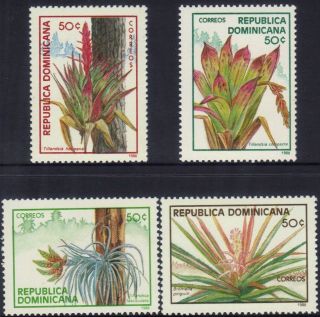 Dominican Flora Sc 1020 - 3 1988 photo